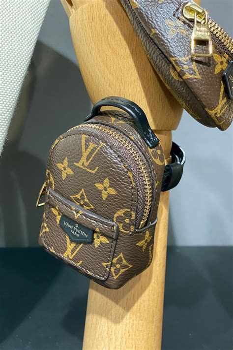 louis vuitton bracelet bag